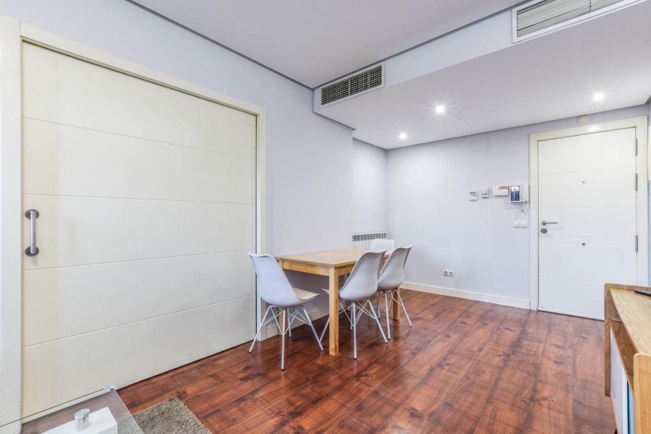 Apartament Con Garaje En Ensanche De Vallecas Alquiler Temporal *