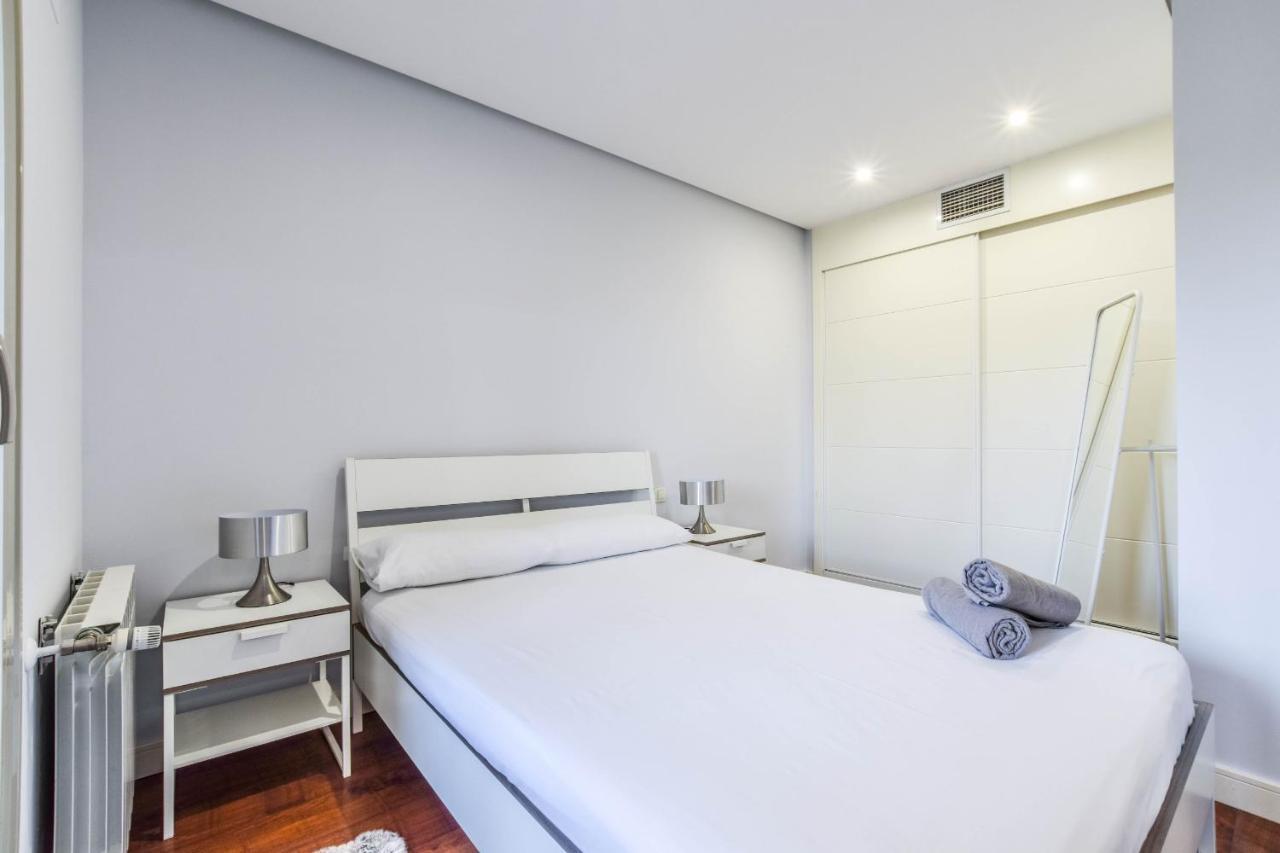 Apartment Con Garaje En Ensanche De Vallecas Alquiler Temporal *