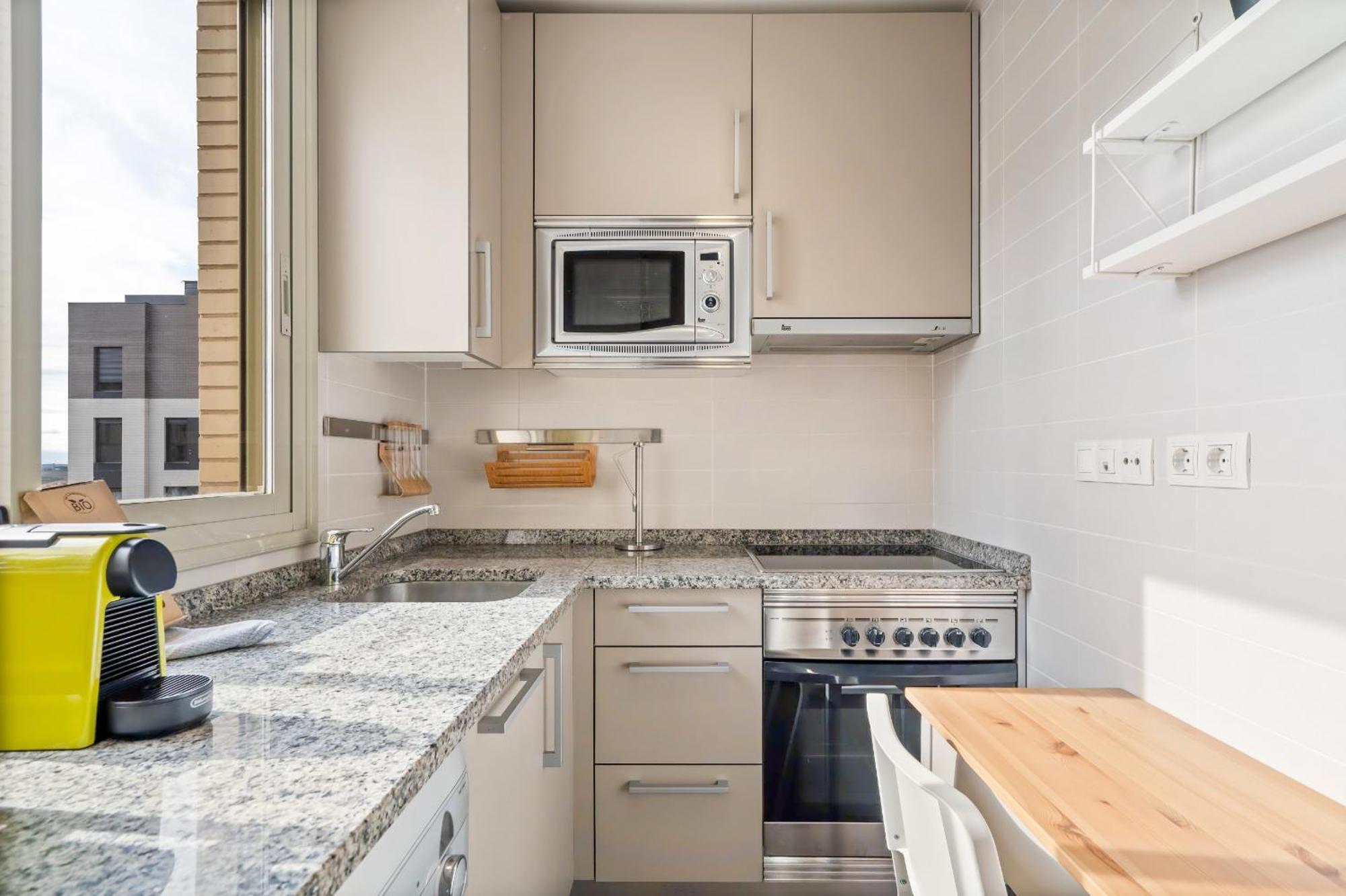 Apartament Con Garaje En Ensanche De Vallecas Alquiler Temporal