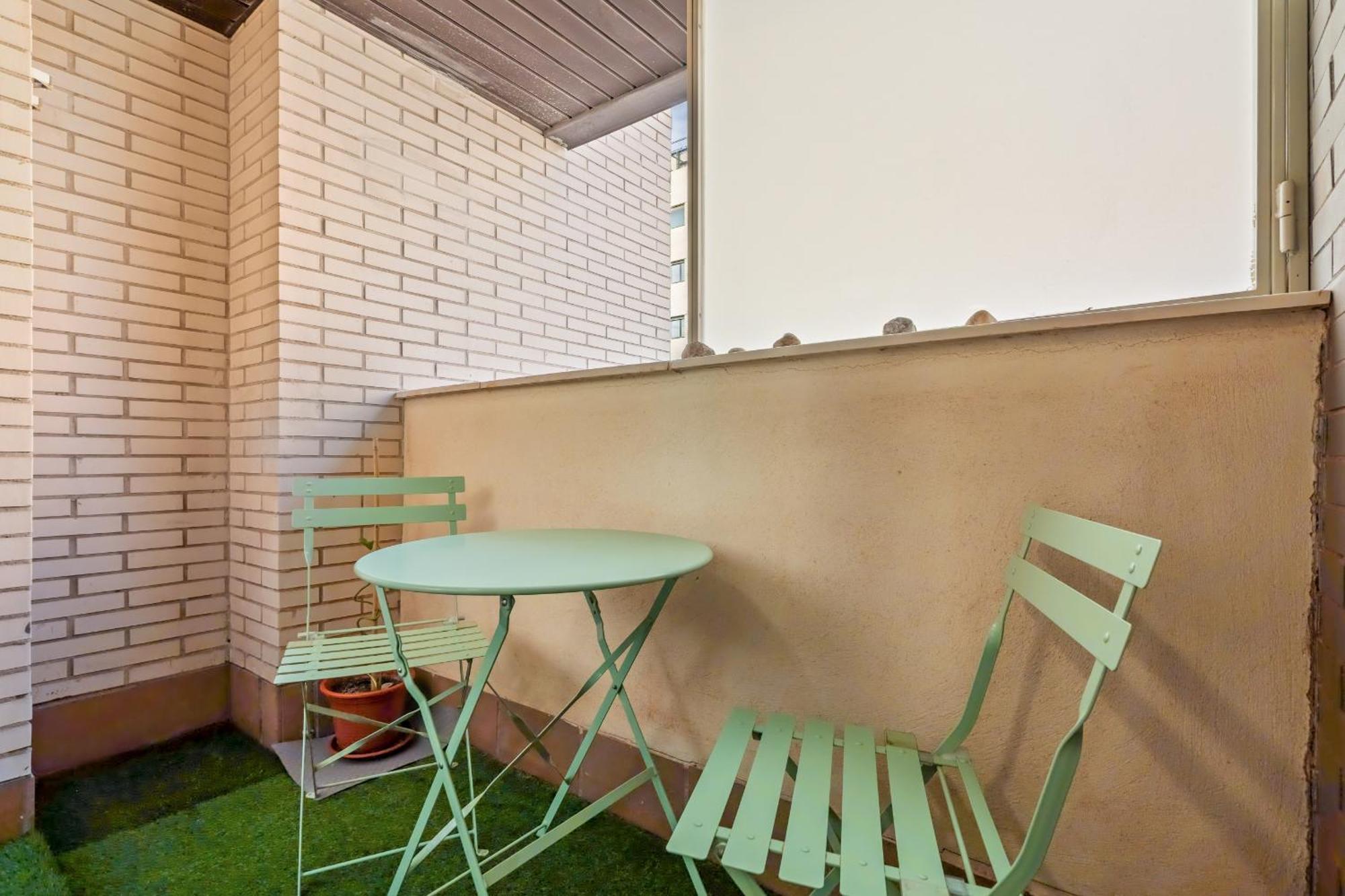 Apartament Con Garaje En Ensanche De Vallecas Alquiler Temporal